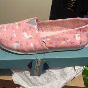 Unicorn Toms